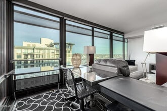 4808 N 24th St in Phoenix, AZ - Building Photo - Building Photo