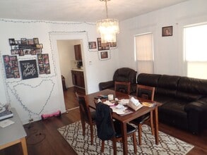 710 W 26th St in Erie, PA - Building Photo - Building Photo