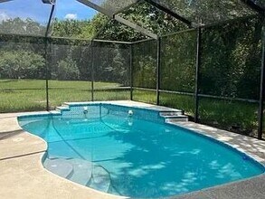 3738 Cypress Meadows Rd in Tampa, FL - Building Photo - Building Photo