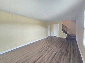 351 Peabody Dr in Clarksville, TN - Building Photo - Building Photo