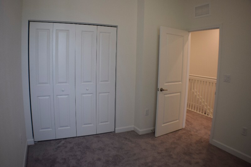 10187 SW 228th Terrace in Cutler Bay, FL - Foto de edificio