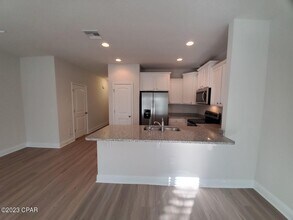 7652 Shadow Lake Dr in Panama City Beach, FL - Building Photo - Building Photo