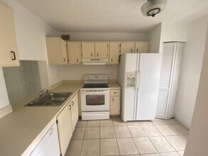 110 NW 60th Ave-Unit -110 NW 60th Ave #7 in Margate, FL - Foto de edificio - Building Photo