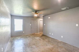 2816 Leroy Cir in Killeen, TX - Building Photo - Building Photo
