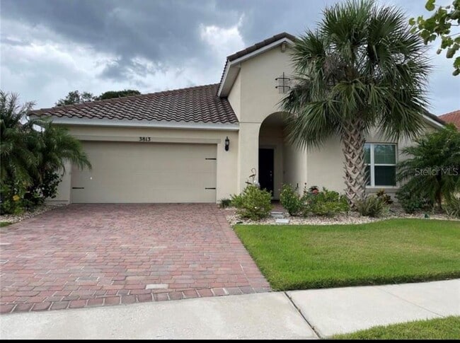 3813 Carrick Bend Dr