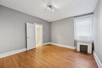 5235 Wissahickon Ave in Philadelphia, PA - Building Photo - Building Photo