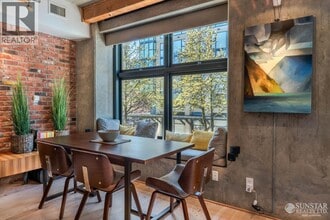 1180 Homer St in Vancouver, BC - Building Photo - Building Photo