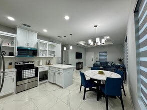 104 N Dove St, Unit 104 N Dove St #1, Mission in Mission, TX - Building Photo - Building Photo