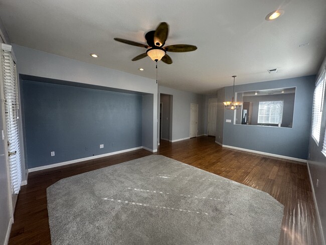 11714 Morgan Hill Dr in Bakersfield, CA - Building Photo - Building Photo