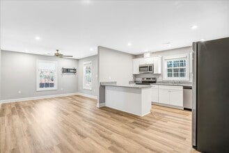 46 W 3rd Ave in Alberta, VA - Building Photo - Building Photo