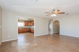 7501 W Whitton Ave in Phoenix, AZ - Foto de edificio - Building Photo