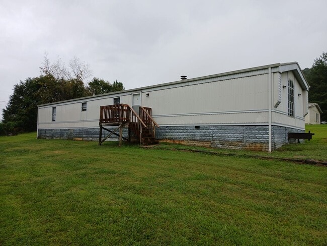 property at 223 Flat Creek Ln