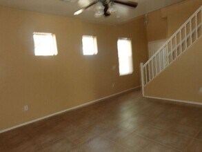 8748 E Laguna Azul Ave in Mesa, AZ - Building Photo - Building Photo