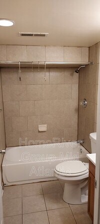 2912 Brighton St photo'