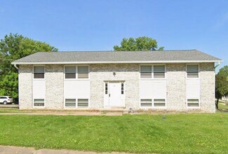 714 N Campbell St in Macomb, IL - Building Photo - Building Photo