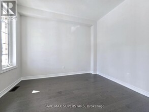 1441 Davis Lp in Innisfil, ON - Building Photo - Building Photo