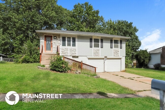 property at 17816 E Greentree Ave