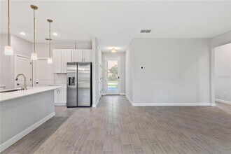 4072 Feather Terrace in North Port, FL - Building Photo - Building Photo