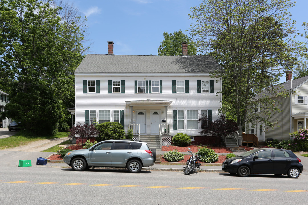 DeGeorge-Sixth Street Apartments in Dover, NH - Building Photo