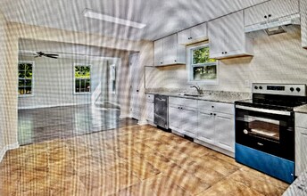 5856 Cooks Rd in South Fulton, GA - Building Photo - Building Photo
