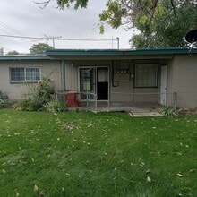 971-983 W Idaho Ave in Ontario, OR - Building Photo - Building Photo