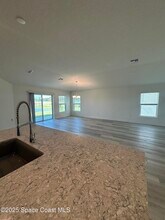 715 Hatton Ln SE in Palm Bay, FL - Building Photo - Building Photo