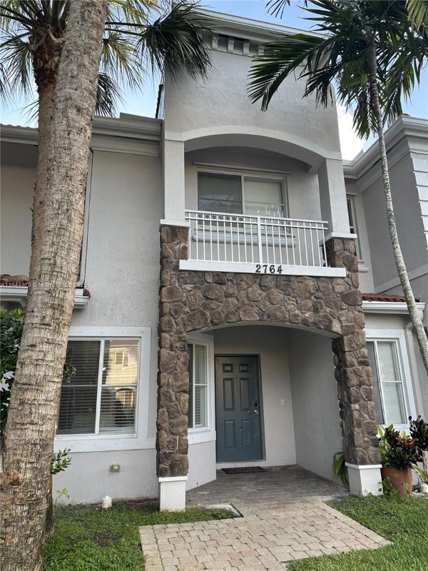 2764 SW 83rd Ave in Miramar, FL - Building Photo - Building Photo
