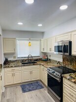 27227 Sun City Blvd in Menifee, CA - Building Photo