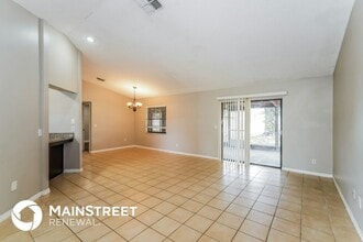 1805 Lk Crst Ave in Brandon, FL - Building Photo - Building Photo