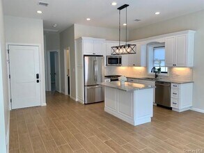 332 New York Ave in Huntington, NY - Building Photo - Building Photo