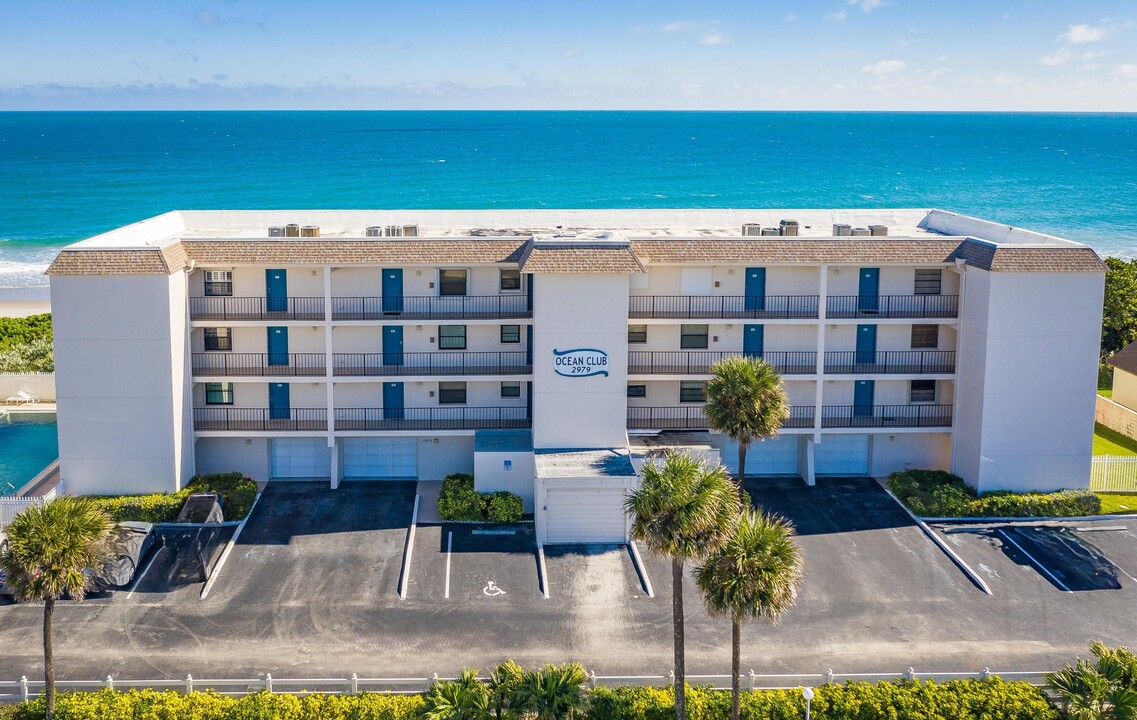 2975 S Hwy A1A in Melbourne Beach, FL - Building Photo