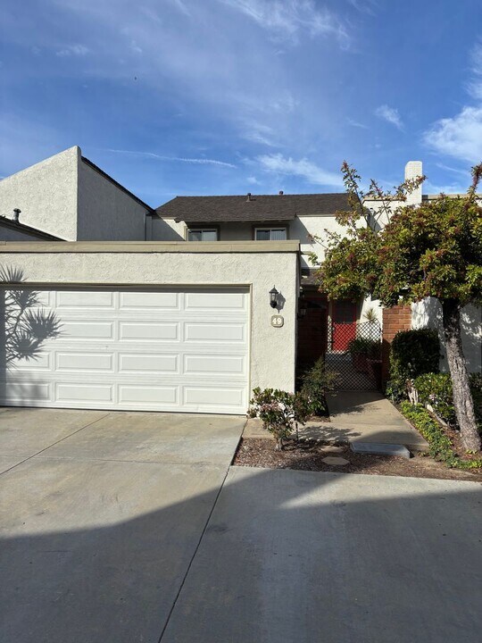 12203 Santa Gertrudes Ave in La Mirada, CA - Building Photo