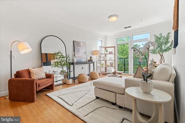 1391 Pennsylvania Ave. SE, Unit 408 in Washington, DC - Building Photo - Building Photo