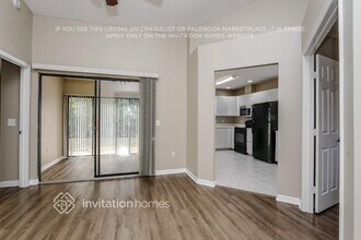 653 Middlebury Loop in New Smyrna Beach, FL - Foto de edificio - Building Photo