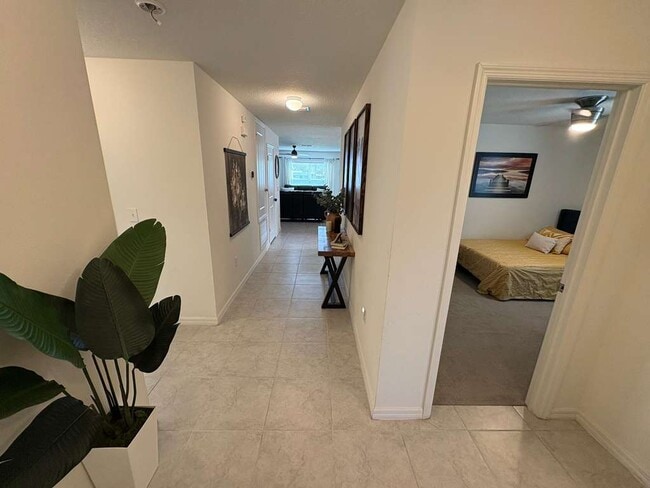 433 Summer Grove Ln in Haines City, FL - Foto de edificio - Building Photo