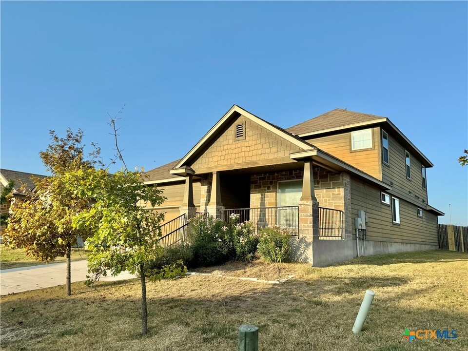 2249 Olive Hill Dr in New Braunfels, TX - Building Photo