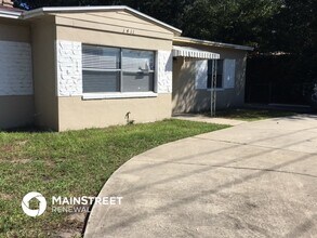 1411 Palmdale St in Jacksonville, FL - Building Photo - Building Photo