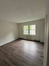 41 S Main St in Griswold, CT - Building Photo - Building Photo
