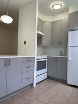1682 George St, Unit George Apt 1 in Ridgewood, NY - Building Photo