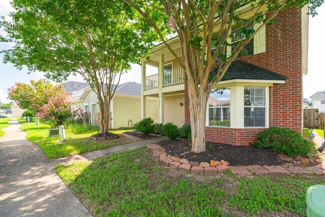 21815 Grassy Hill Ln
