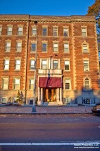 1637 Massachusetts Ave, Unit 2 in Cambridge, MA - Building Photo - Building Photo
