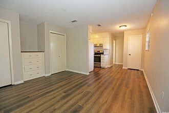 803 N Van Buren St-Unit -4 in Little Rock, AR - Building Photo - Building Photo