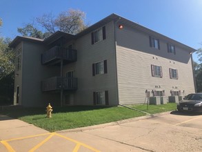 Cedar Woods Apartments in Ottumwa, IA - Building Photo - Other