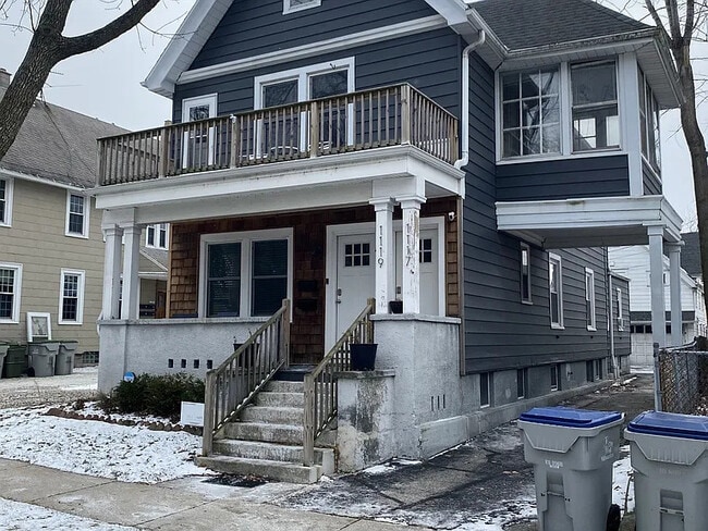 1119 E Walworth St, Unit 1119