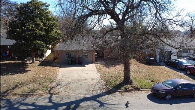 624 Woodland Way in Oklahoma City, OK - Building Photo - Building Photo
