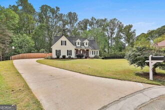 45 Wildflower Cir in Newnan, GA - Building Photo - Building Photo