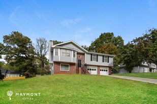 5946 Bretton Woods Dr in Lithonia, GA - Building Photo