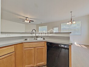 836 Topaz Valley in Canton, GA - Building Photo - Building Photo