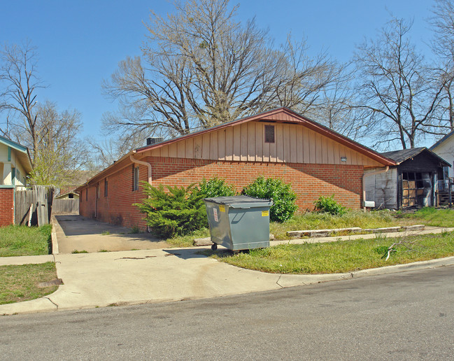 2639 E 10th St in Tulsa, OK - Building Photo - Building Photo