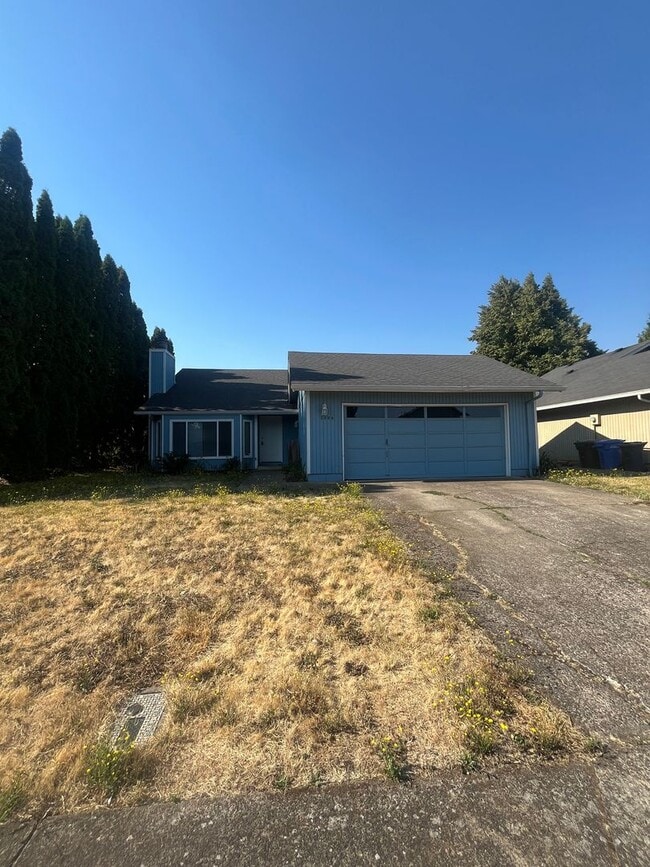 property at 3869 N Clarey St